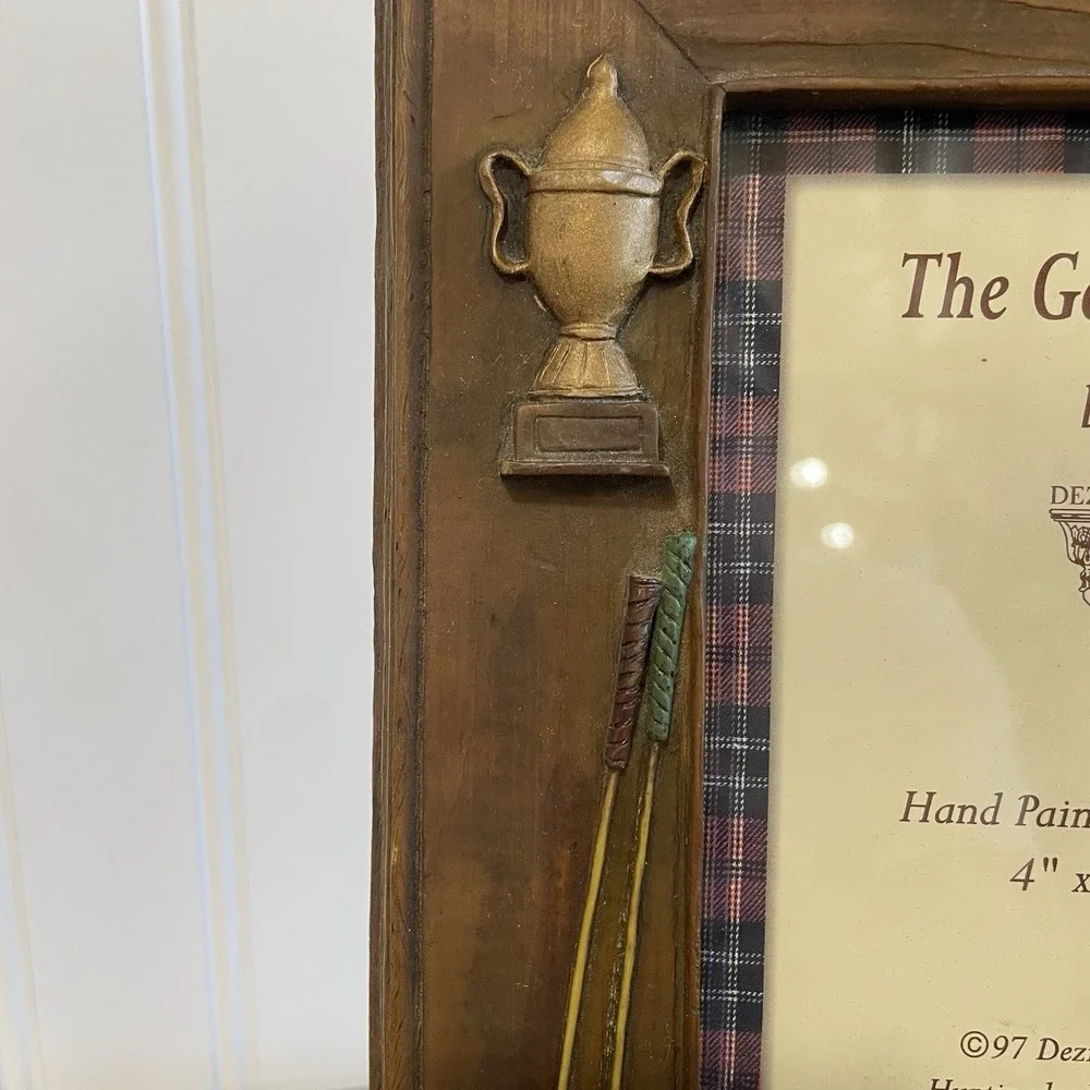 Vintage 1997 Dezine Ltd The Golf Club Hand Painted 4x6‎ Picture Frame 3D Resin